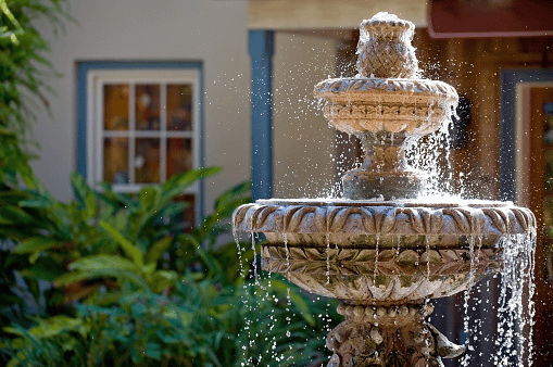 7 Things to Consider When Choosing a Pump for Small Fountains