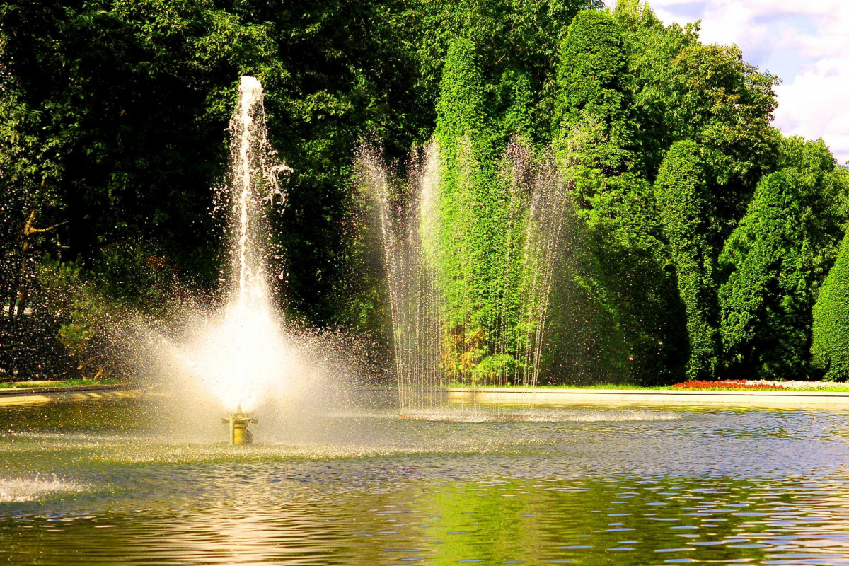 Benefits of Using Pond Pumps for Fountains